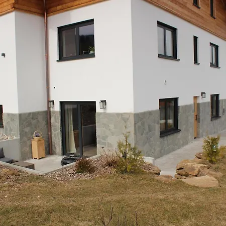 Apartment Schwarz *