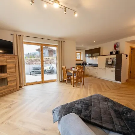Apartment Schwarz *