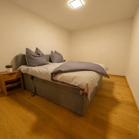 Apartment Schwarz